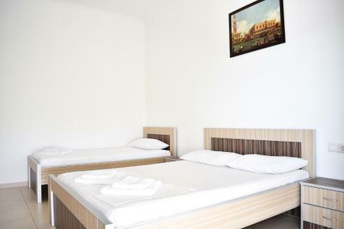 Hostal Little Comfy Rooms