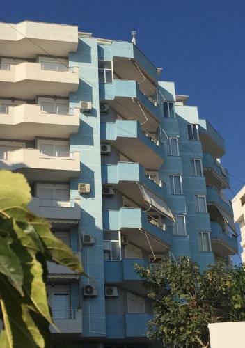 Violet Sea View Apartment