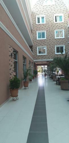 Hotel Kompleksi Caushi