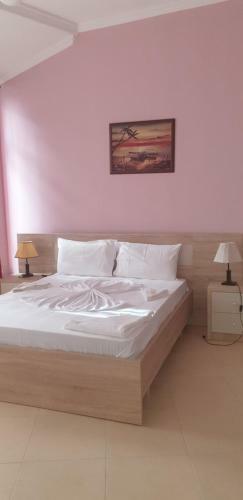 Hotel Kompleksi Caushi