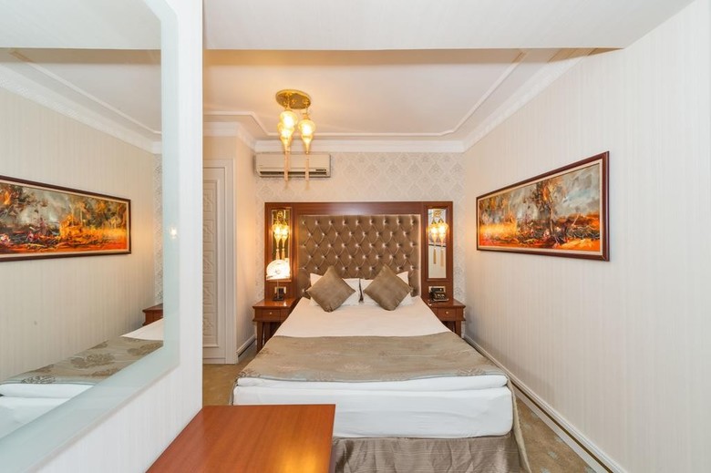 Hotel The Empress Theodora