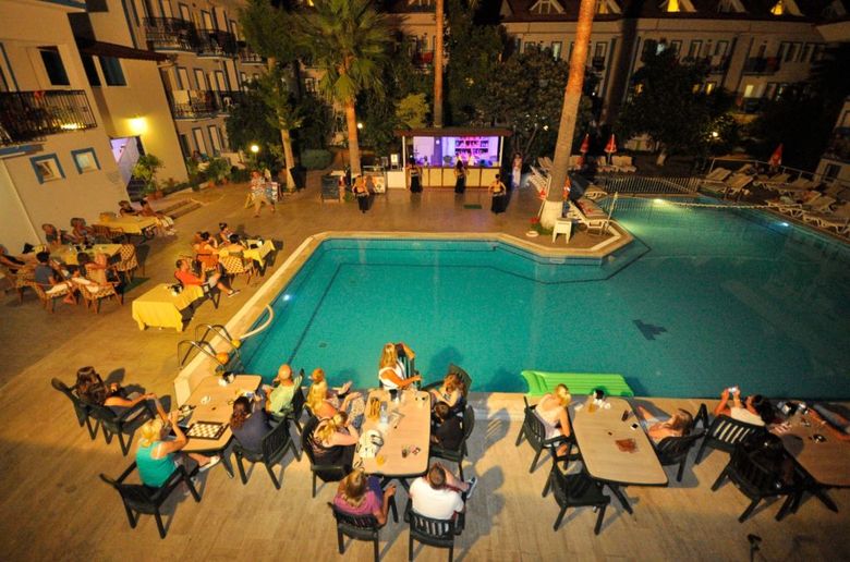 Akdeniz Beach Hotel