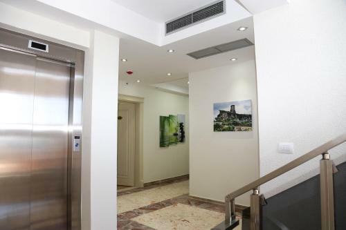 Mervin Hotel