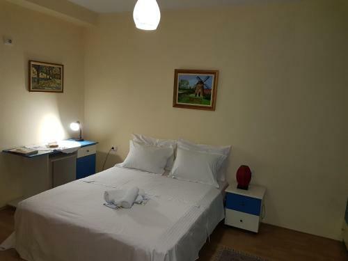 Hostal Tirana Rooms