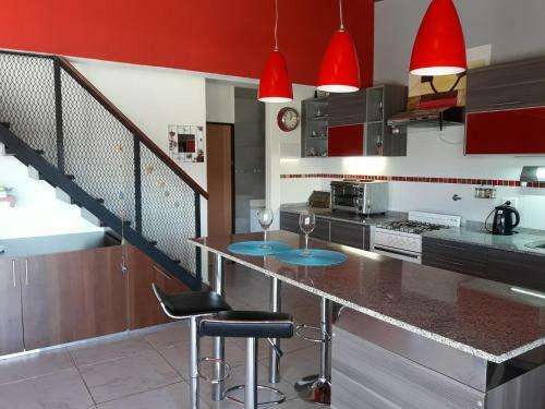 Quinta Los Cha�ares