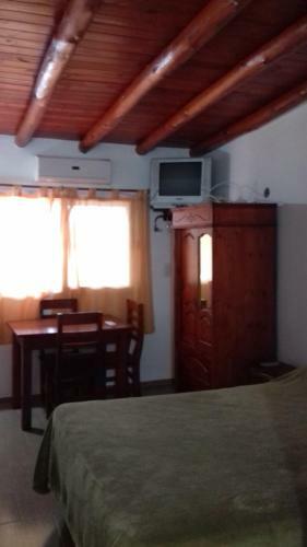 Lodge Monosambientes Colon