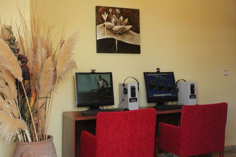 Hotel Vallian Village Bungalows