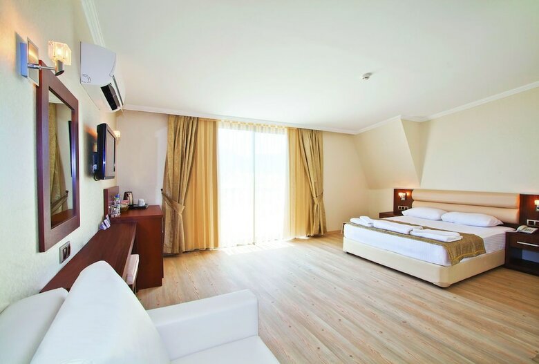 Malibu Beach Hotel