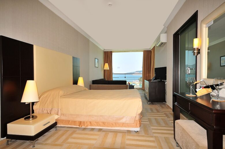 Hotel Blue Bay Platinum
