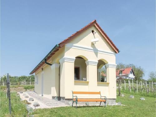 One-bedroom Holiday Home In Deutsch-schutzen