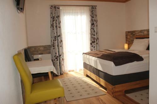 Hostal Familien & Wander-pension Purkhardt