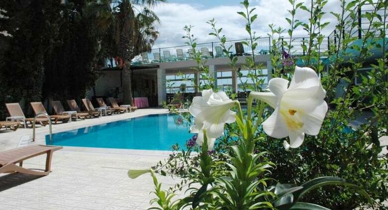 Hotel Cemre