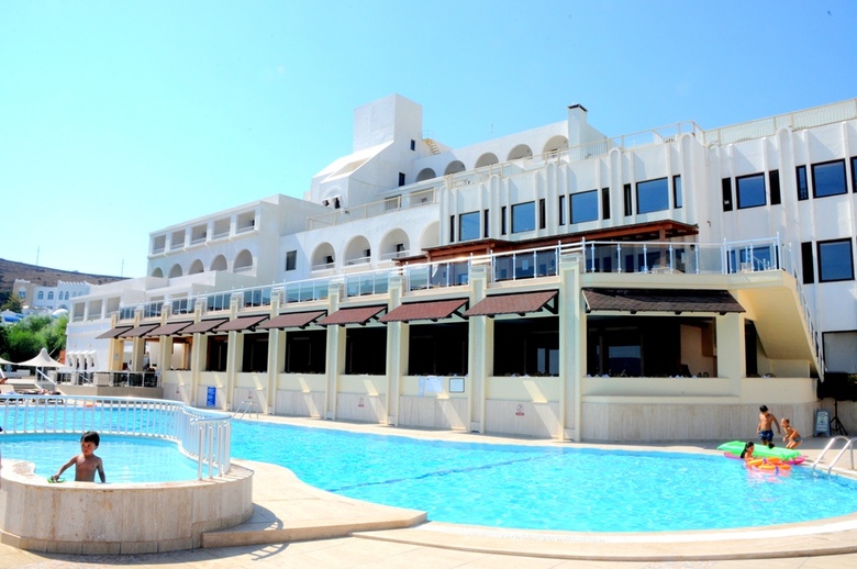 Hotel Azka