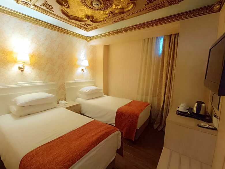 Golden Horn Hotel
