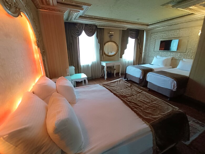 Golden Horn Hotel