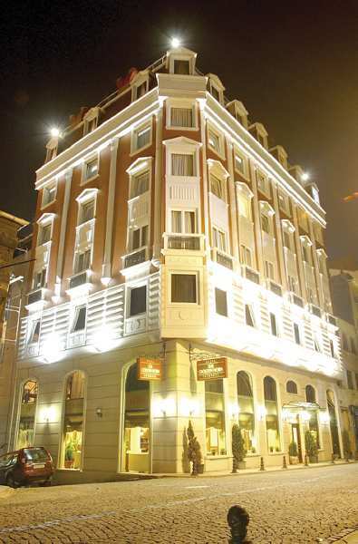 Golden Horn Hotel