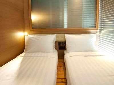 Hotel Bridal Tea House (Ap Lei Chau Main St.)