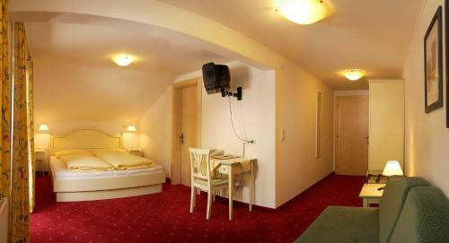 Alpenrose Hotel-garni