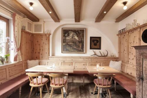 Alpenrose Hotel-garni