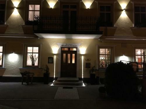 Hotel Rettensteinerhof Wirtshaus Hilbinger