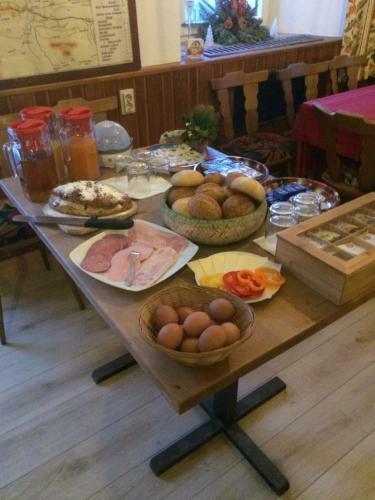 Hotel Gasthof Sonne H�selgehr