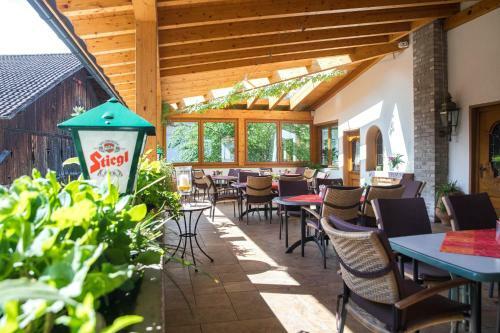 Posada Gasthof Pension Traube