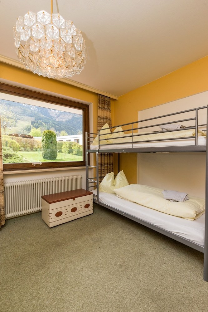 Chalet Kaprun By We Rent