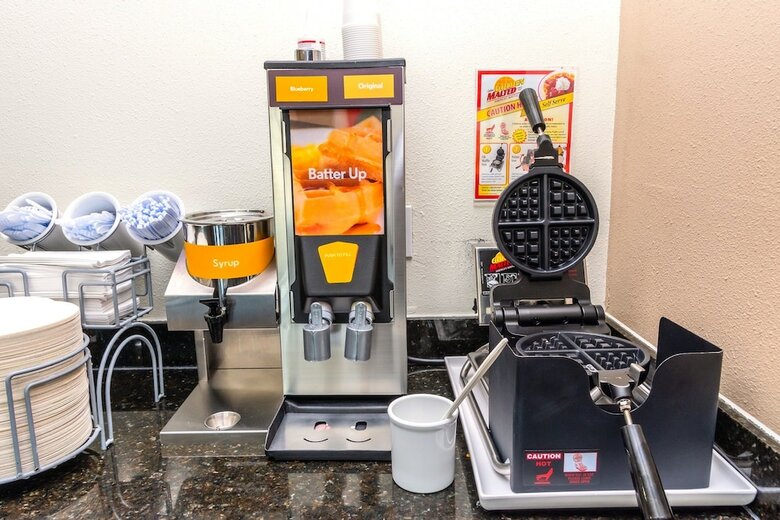 Hotel Comfort Suites Pearland - South Houston