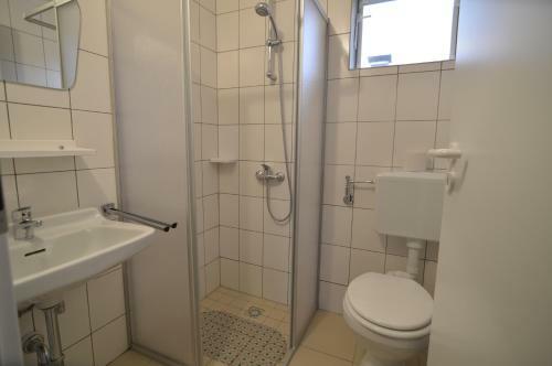 Hostal Pension Rote Rosen
