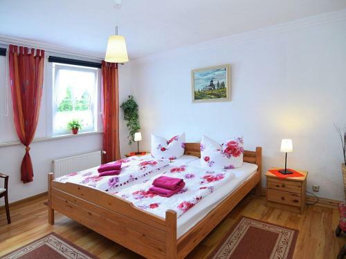 Cozy Apartment In Sieber With River Nearby