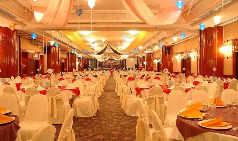 Hotel Rainbow Paradise Beach Resort
