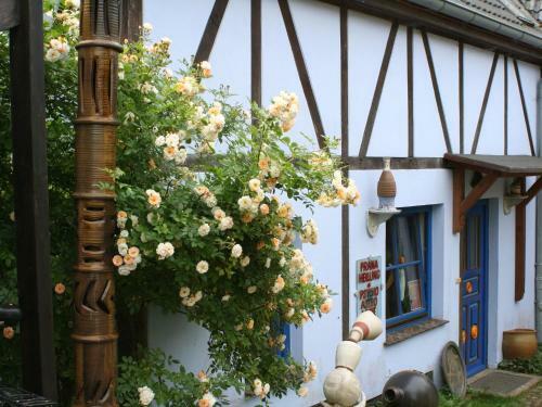 Welcoming Apartment With Naturistic Views In Restchow