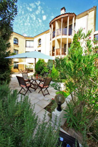 Exclusive Hotel De Selves