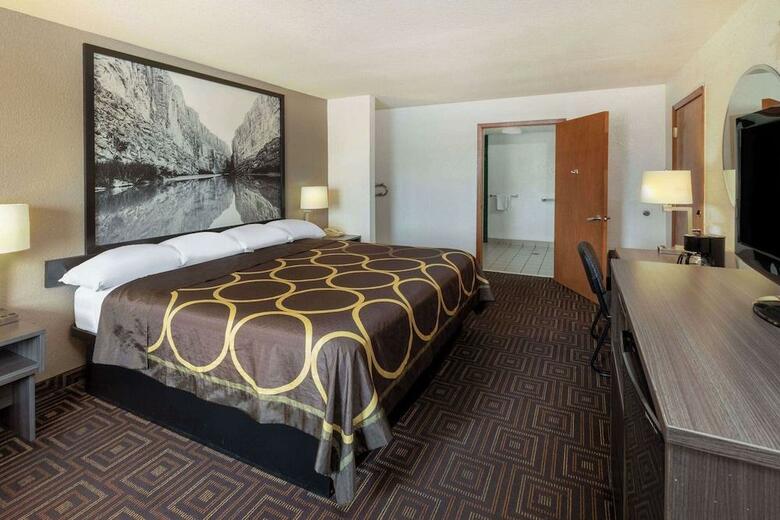 Hotel Super 8 Seguin