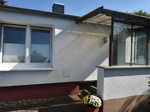 Beautiful Bungalow In Kropelin With Garden