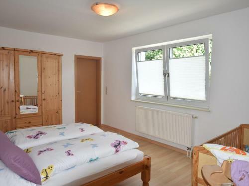 Beautiful Bungalow In Kropelin With Garden