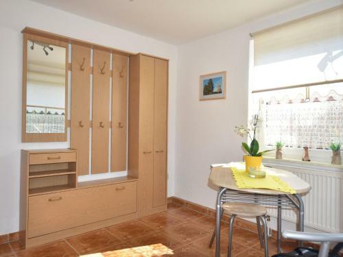 Beautiful Bungalow In Kropelin With Garden