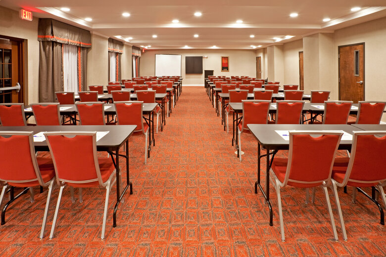 Holiday Inn Express Hotel & Suites Stephenville