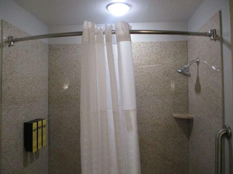 Holiday Inn Express Hotel & Suites Stephenville