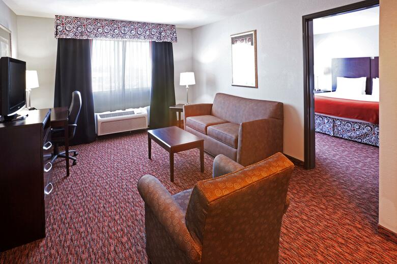 Holiday Inn Express Hotel & Suites Stephenville