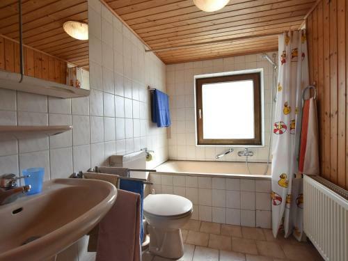 Charming Apartment In Pugholz Near Sea