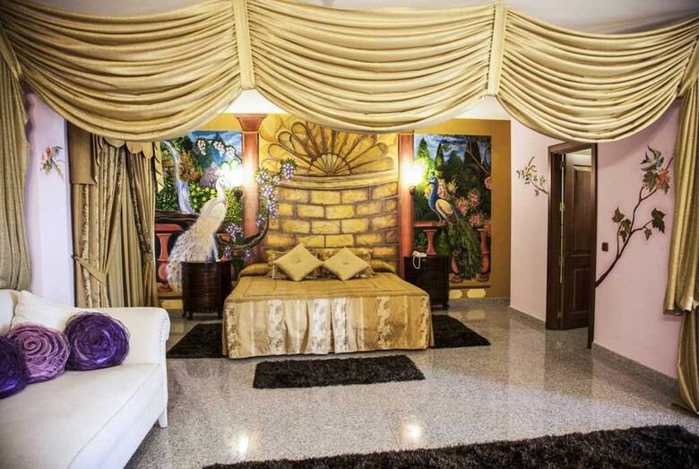 Hotel Plaza Del Castillo