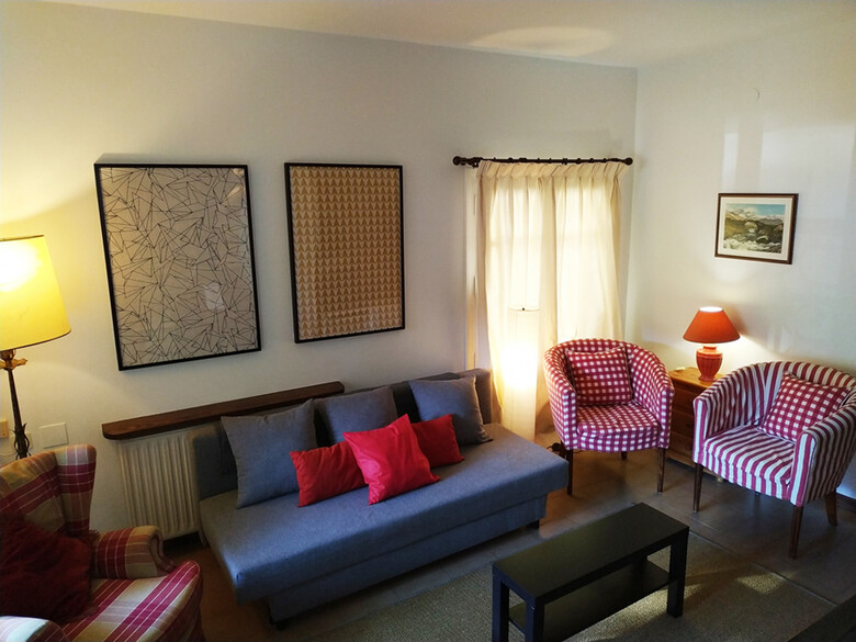 Apartamentos Escarrilla 3000