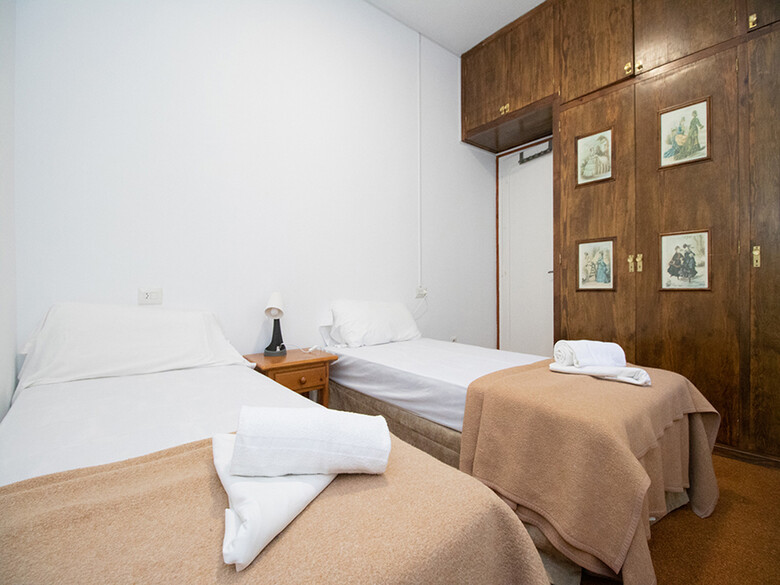 Apartamentos Escarrilla 3000
