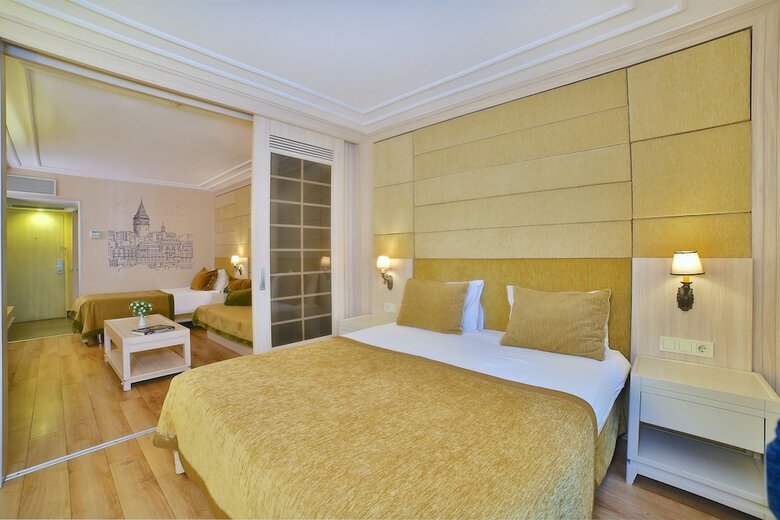 Hotel Bulvar Palas