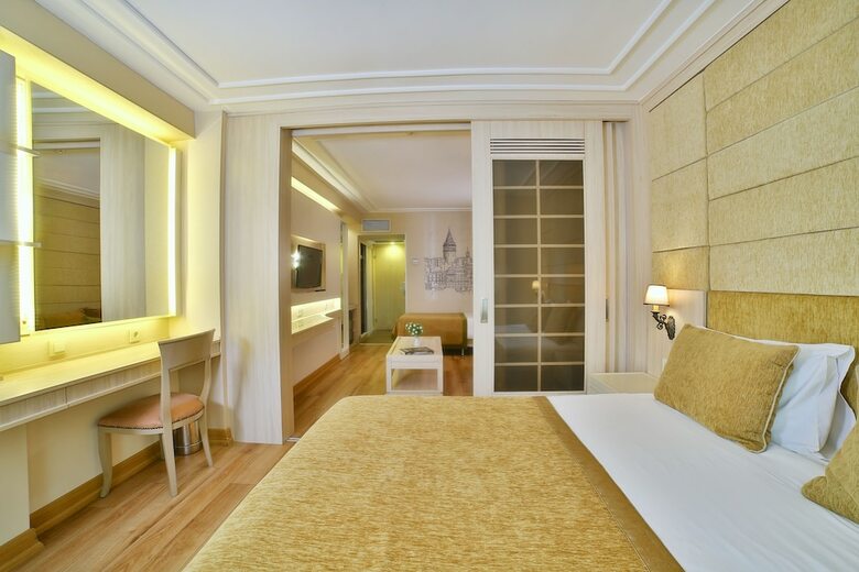 Hotel Bulvar Palas