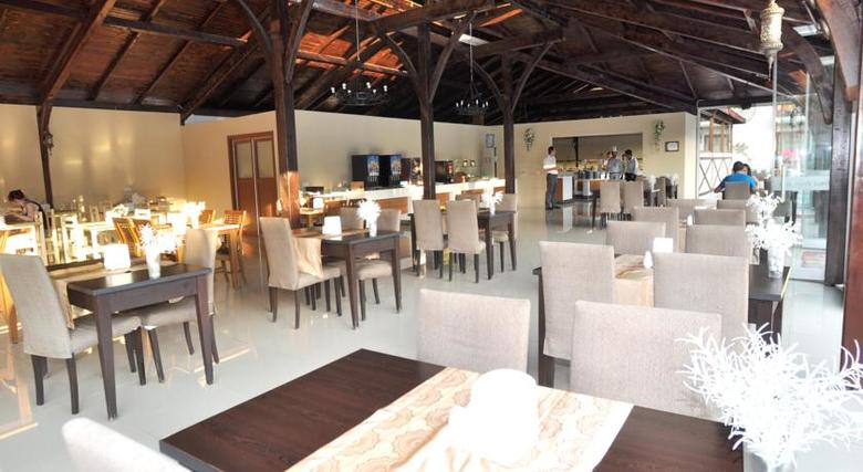 Telmessos Hotel