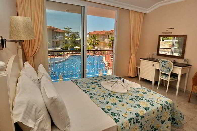 Hotel Lagoon