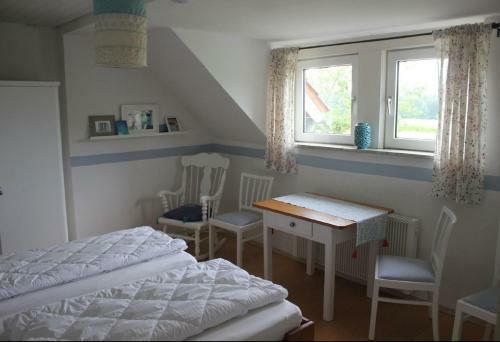 Ferienhaus Schw�rzer
