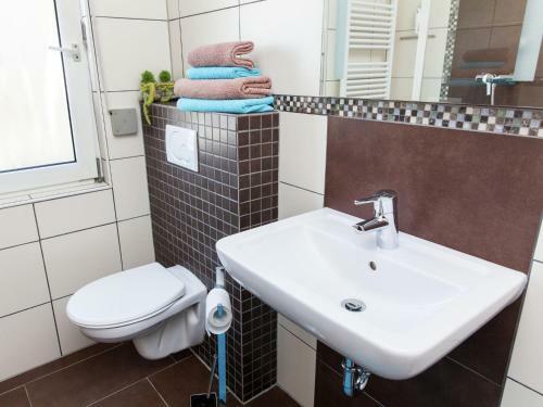 Spacious Holiday Home In Haserich Near Lake